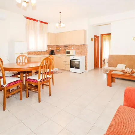 Iosif House Nea Fokia *